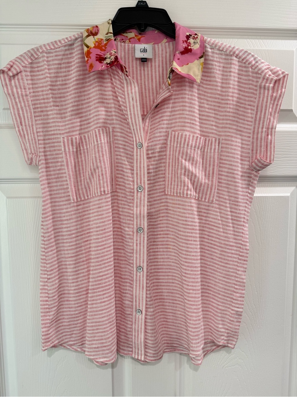 CAbi 6512 Pink Linen Blend striped Merger Top Small Floral Collar Girl Preppy